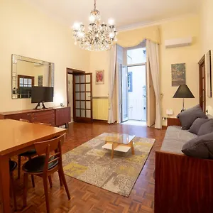 the-dante-apartment.hotels-amalfi.com/